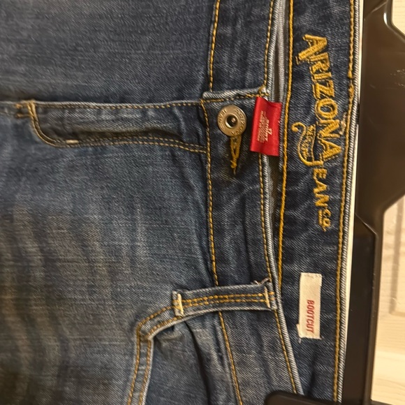Arizona jeans company boot cut size 17 short juniors - Picture 3 of 3